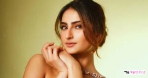Palak Tiwari Net Worth: Biography, Career, Income & Family Who Is Palak Tiwari? Biography and Early Life