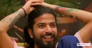 Anurag Dobhal Caste, Age, Height, Wife, Family, Career Anurag Dobhal Biography and Quick Information